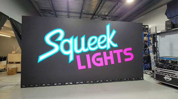 squeek-lights-signage